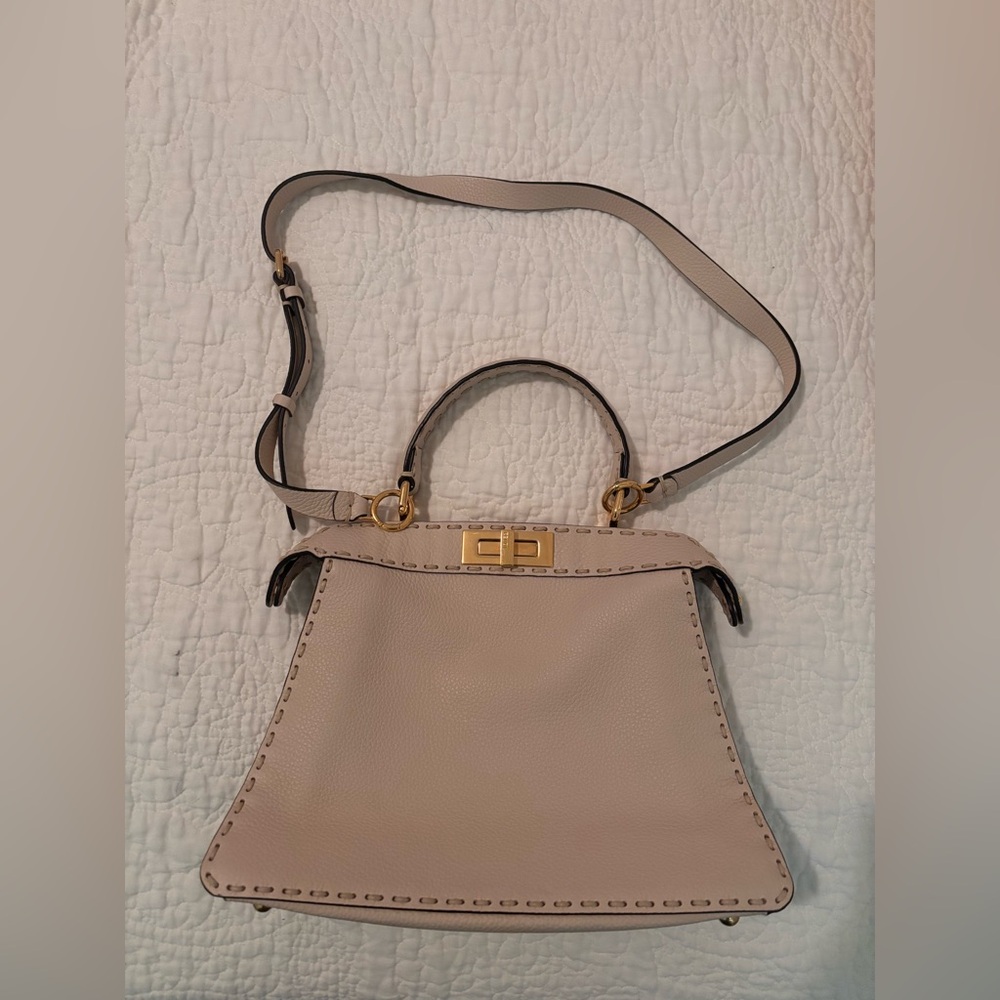 Fendi I See You Medium bag, off white nappa pebbled leather